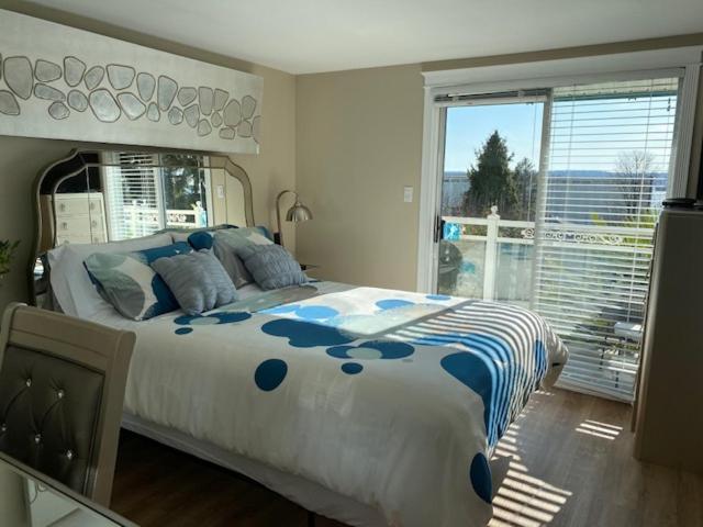 Ocean Breeze Executive Bed And Breakfast North Vancouver Exteriör bild